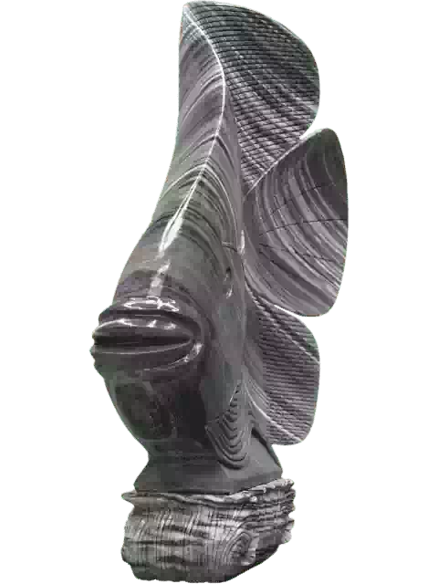 poisson sculpture statue